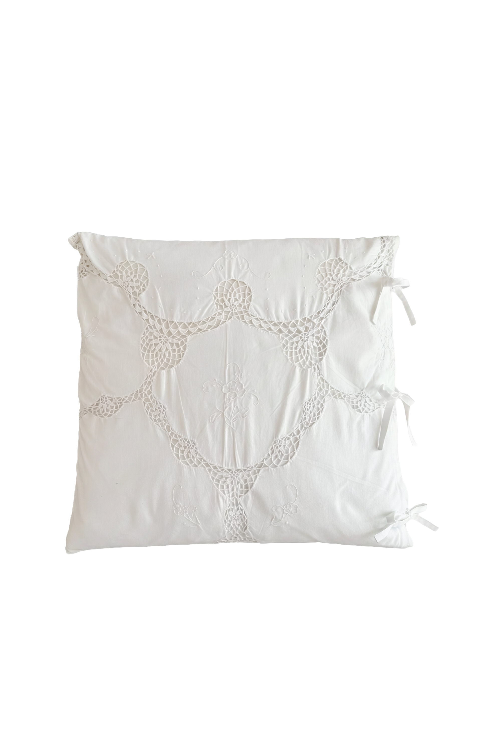 Coussin Léa broderies vintage